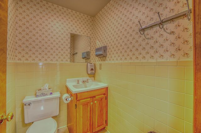 188 Cottage Street, Littleton, NH 03561