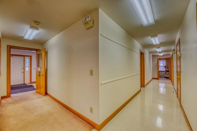 188 Cottage Street, Littleton, NH 03561