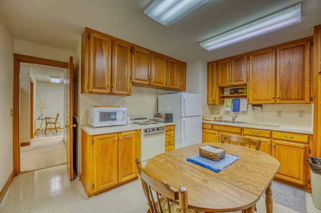 188 Cottage Street, Littleton, NH 03561