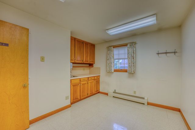 188 Cottage Street, Littleton, NH 03561