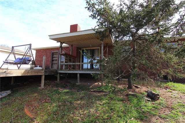 11201 Emma Road, Mountainburg, AR 72946