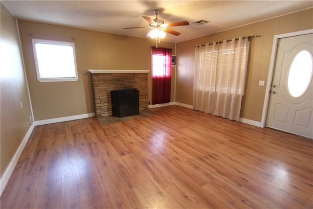 11201 Emma Road, Mountainburg, AR 72946