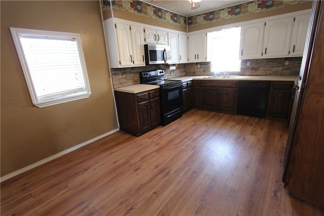 11201 Emma Road, Mountainburg, AR 72946