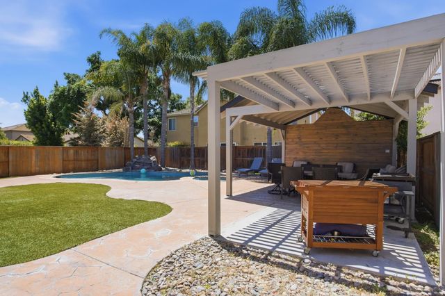 10769 Sea Bright Ln, Stockton, CA 95209