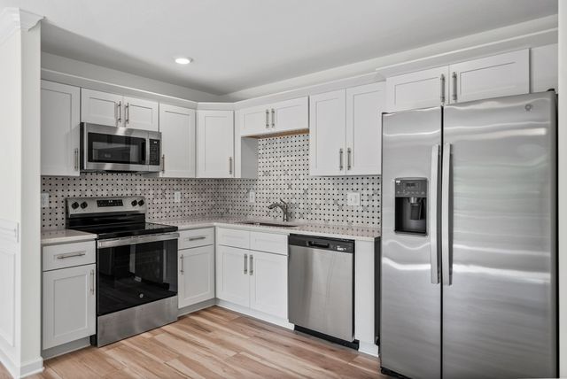 134 Cross Ln, Clarksville, TN 37040