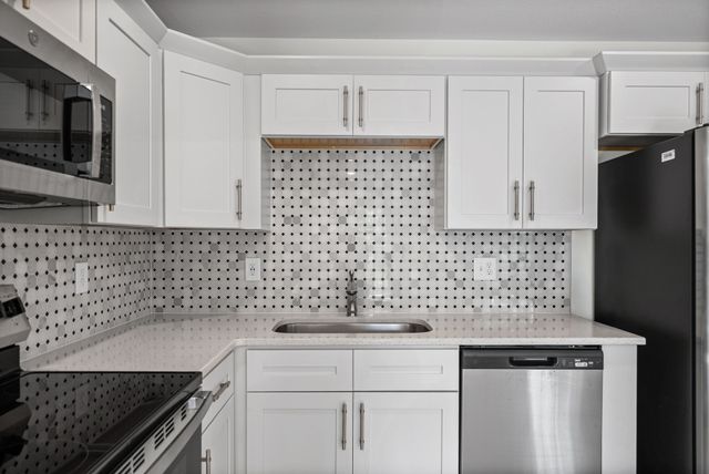 134 Cross Ln, Clarksville, TN 37040