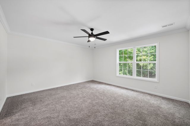 134 Cross Ln, Clarksville, TN 37040