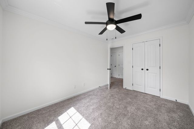 134 Cross Ln, Clarksville, TN 37040