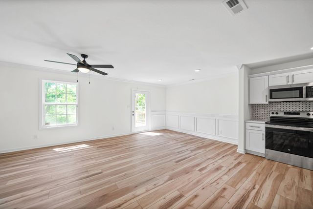 134 Cross Ln, Clarksville, TN 37040