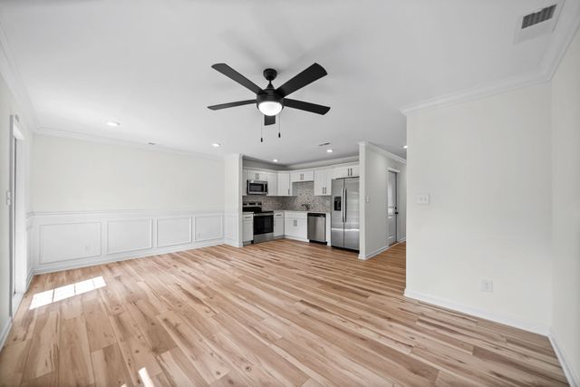 134 Cross Ln, Clarksville, TN 37040