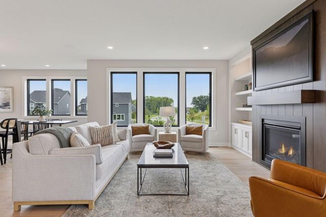 4167 Arbor Drive, Woodbury, MN 55129