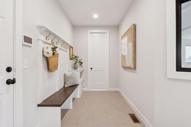 4167 Arbor Drive, Woodbury, MN 55129