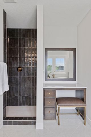 4167 Arbor Drive, Woodbury, MN 55129