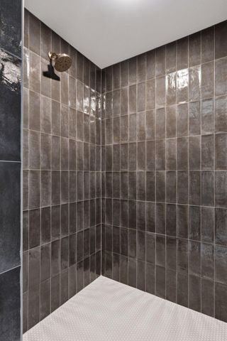 4167 Arbor Drive, Woodbury, MN 55129