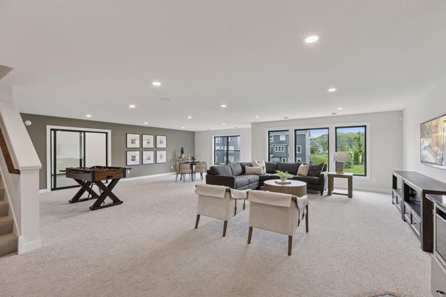 4167 Arbor Drive, Woodbury, MN 55129