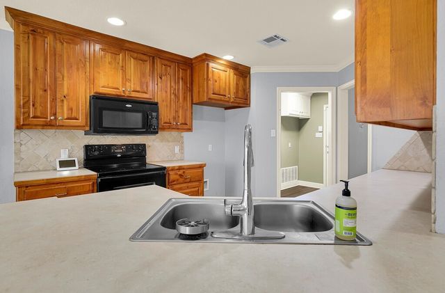 2813 Concho Bend Drive, Waco, TX 76712