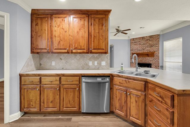 2813 Concho Bend Drive, Waco, TX 76712