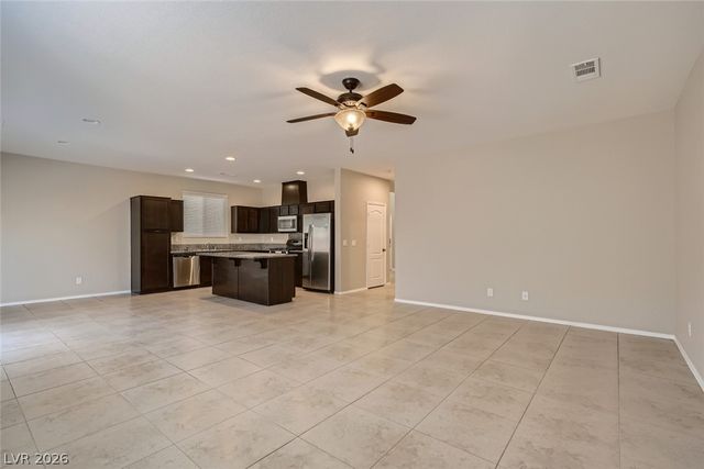 10646 Mount Blackburn Avenue, Las Vegas, NV 89166