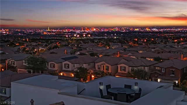180 Petaluma Valley Drive, Las Vegas, NV 89138