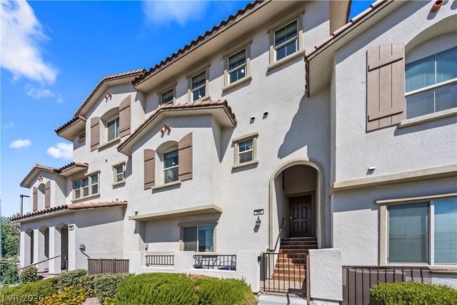 180 Petaluma Valley Drive, Las Vegas, NV 89138