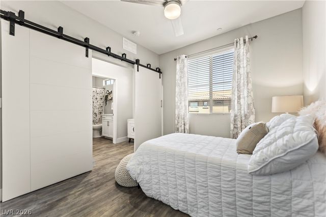 180 Petaluma Valley Drive, Las Vegas, NV 89138