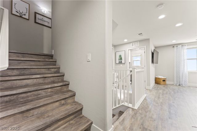 180 Petaluma Valley Drive, Las Vegas, NV 89138