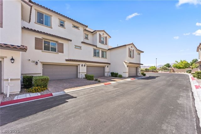 180 Petaluma Valley Drive, Las Vegas, NV 89138
