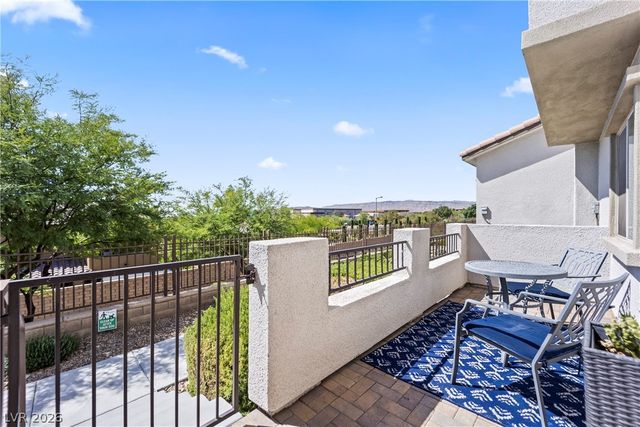 180 Petaluma Valley Drive, Las Vegas, NV 89138