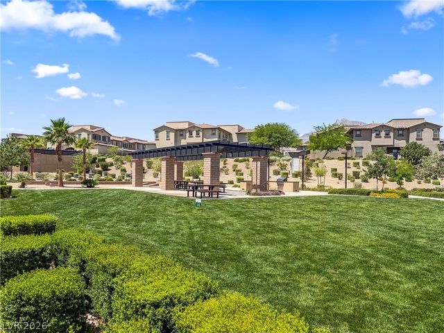 180 Petaluma Valley Drive, Las Vegas, NV 89138