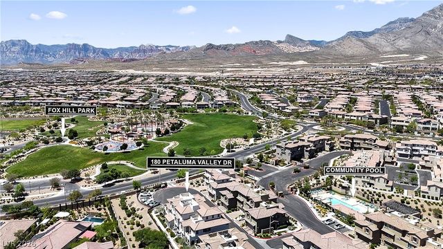 180 Petaluma Valley Drive, Las Vegas, NV 89138