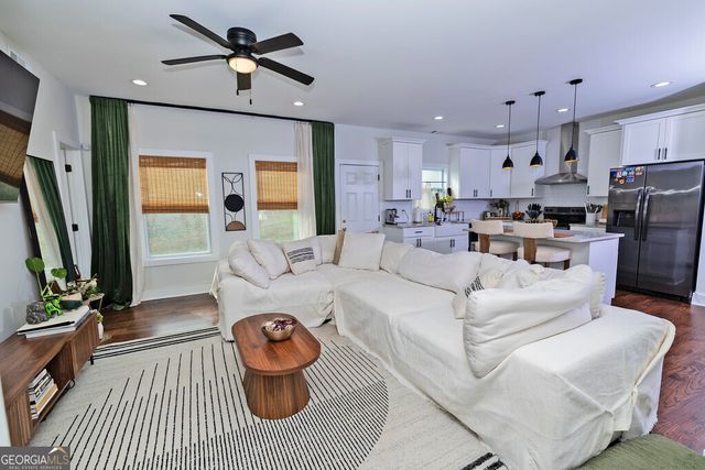 516 Chestnut Oak Drive, Palmetto, GA 30268