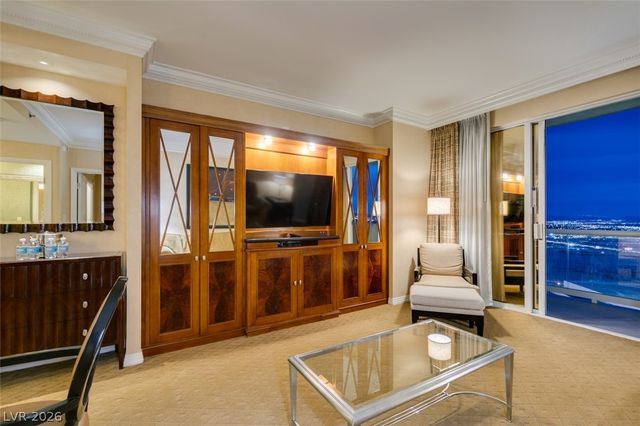 145 East HARMON Avenue 2102, Las Vegas, NV 89109