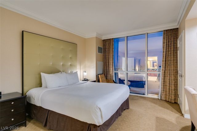 145 East HARMON Avenue 2102, Las Vegas, NV 89109