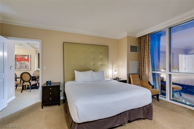 145 East HARMON Avenue 2102, Las Vegas, NV 89109