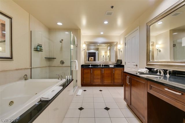 145 East HARMON Avenue 2102, Las Vegas, NV 89109