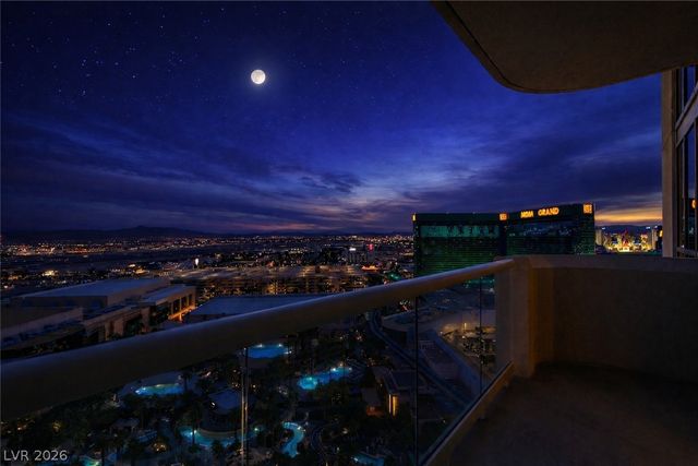 145 East HARMON Avenue 2102, Las Vegas, NV 89109