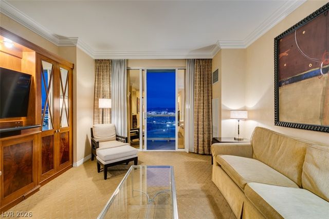 145 East HARMON Avenue 2102, Las Vegas, NV 89109