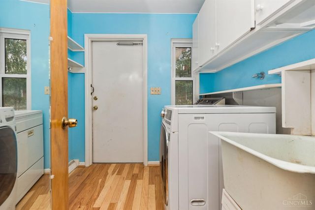 2951 Blue Haven Terrace, Cincinnati, OH 45238