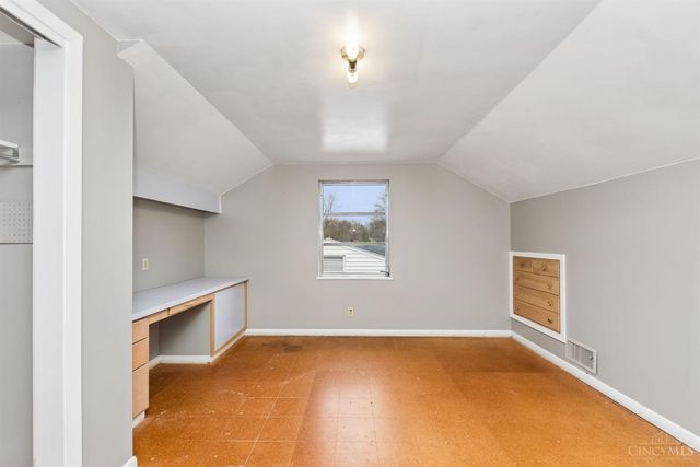 2951 Blue Haven Terrace, Cincinnati, OH 45238