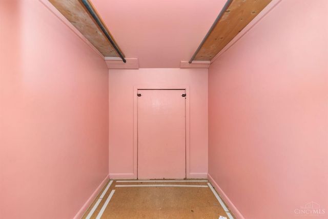 2951 Blue Haven Terrace, Cincinnati, OH 45238