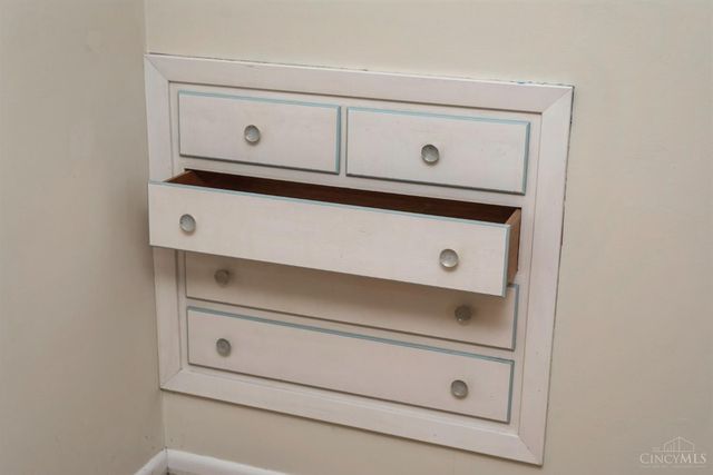 2951 Blue Haven Terrace, Cincinnati, OH 45238