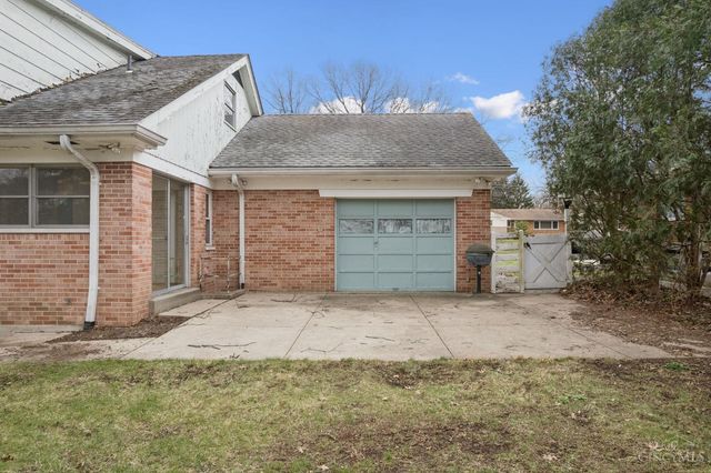 2951 Blue Haven Terrace, Cincinnati, OH 45238