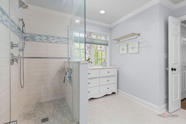 1730 Yale Court, Lake Forest, IL 60045