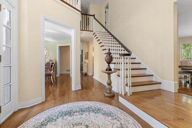 1730 Yale Court, Lake Forest, IL 60045
