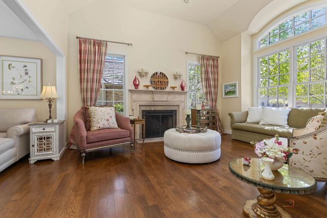 1730 Yale Court, Lake Forest, IL 60045