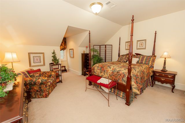 8048 Westchester Place, Montgomery, AL 36117
