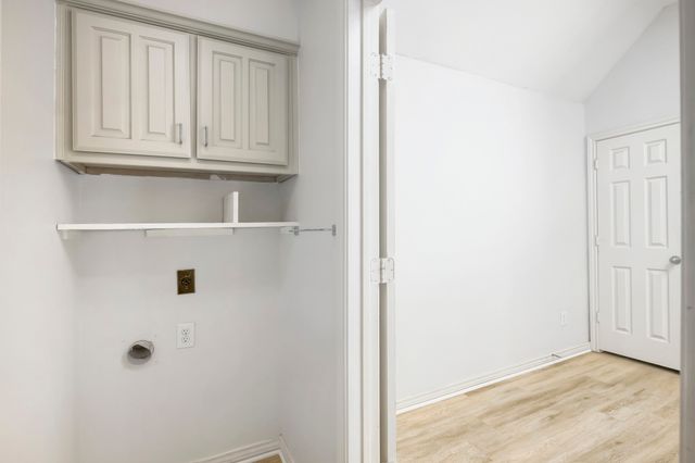 8622 Forest Glen Drive, Irving, TX 75063