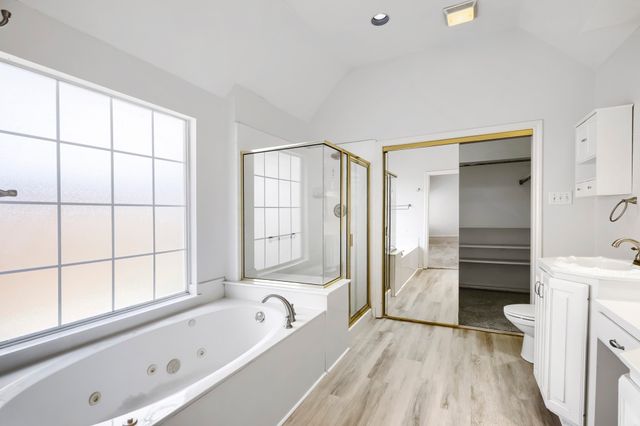 8622 Forest Glen Drive, Irving, TX 75063