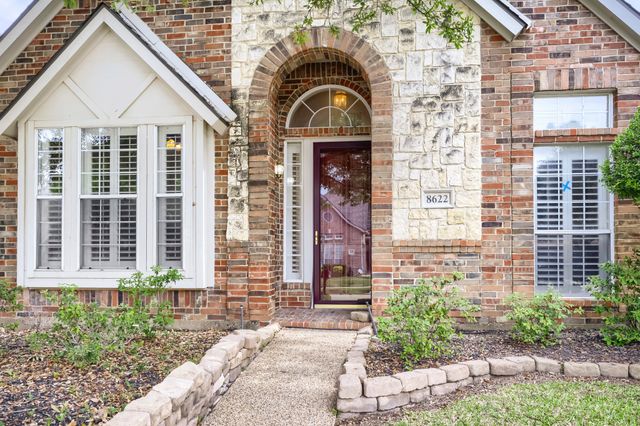 8622 Forest Glen Drive, Irving, TX 75063