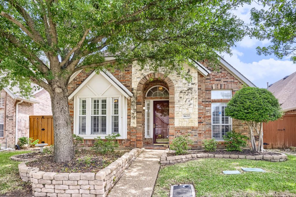 8622 Forest Glen Drive, Irving, TX 75063
